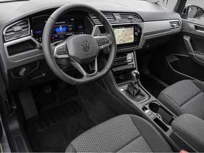 VW Touran (2026) - Photo 7