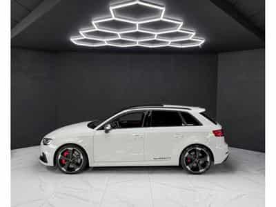 Audi RS3 Sportback 2.5 TFSI quattro (2019) - Photo 2