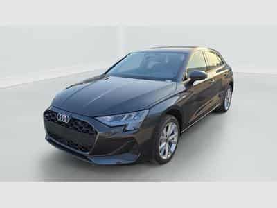 Audi A3 TFSI Mild Hybrid 150 S tronic 7 Design (2026) - Foto 3