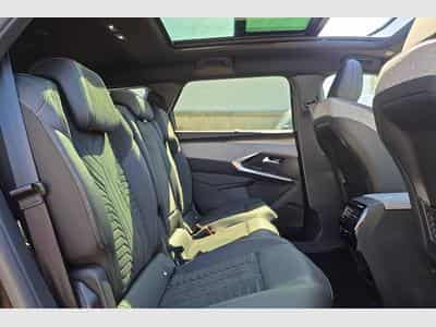 Peugeot 5008 Hybrid 145 e-DCS6 GT (2026) - Foto 10