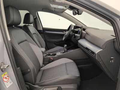VW Golf VIII 1.5 TSI EVO2 150 BVM6 LIFE PLUS (2025) - Foto 9