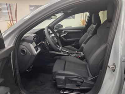 Audi A3 Sportback TFSI 116 CV / 85 kW S tronic (2025) - Photo 4