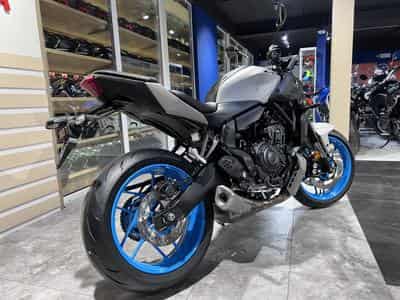 Yamaha MT07 + QuickShifter offert (2026) - Photo 3
