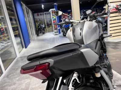 Yamaha MT07 + QuickShifter offert (2026) - Photo 5