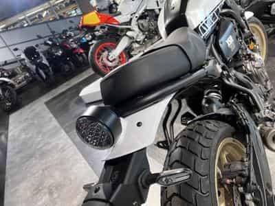 Yamaha XSR LEGACY (2026) - Photo 5