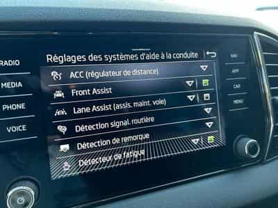 Skoda Karoq 2.0 TDi AMBITION DSG 7 (2024) - Photo 8