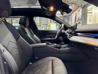 BMW 540 540dA Touring 3.0 303cv Auto xDrive M-SPORT PRO (New Model) (2025) - Photo 8