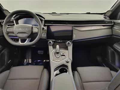 Lynk & Co 01 1.5 Turbo PHEV NAVI / FULL LED / TOIT PANO / CAMERA / JA 20" (2025) - Photo 8