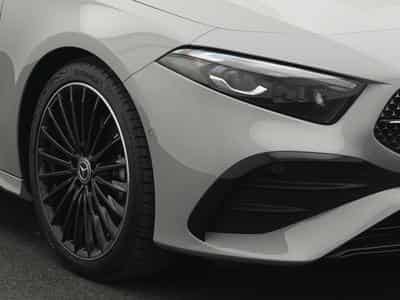 Mercedes A 200 d AMG-Line Multi+Night+Kamera+Ambi (2025) - Photo 9
