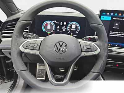 VW Passat (2026) - Photo 12