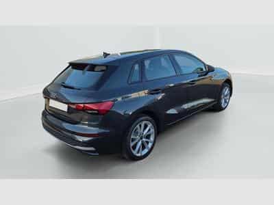 Audi A3 TFSI Mild Hybrid 150 S tronic 7 Design (2026) - Photo 7