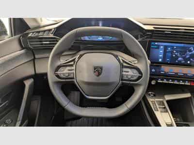 Peugeot 308 Hybrid 145 e-DCS6 Allure (2025) - Photo 14