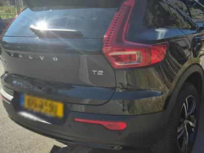Volvo XC40 VOLVO XC40 T2 automatic Essence Plus Dar (2022) - Photo 11