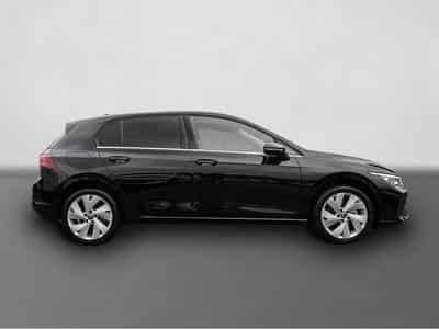 VW Golf (2025) - Photo 4