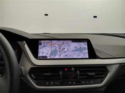 BMW 116 116dA Business Line NAVI/FULL LED/JA17/PDC AV AR (2022) - Photo 11