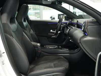 Mercedes CLA 200 Coupé AMG Line *Pano *Night *Distr *Kam (2024) - Photo 15