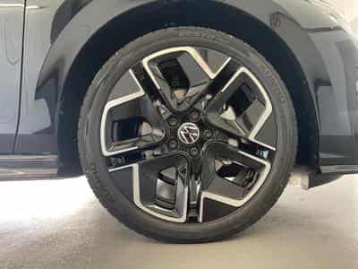 VW Golf Variant R-Line (2026) - Photo 6