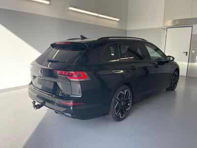 VW Golf Variant R-Line (2026) - Photo 4