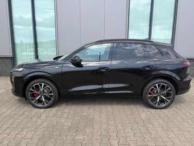 Audi Q3 Basis (2026) - Photo 2