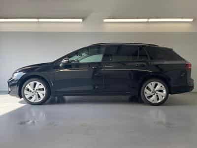 VW Golf Variant Life (2026) - Photo 3