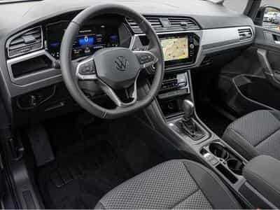 VW Touran (2026) - Photo 7