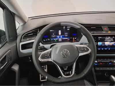 VW Touran (2025) - Photo 12