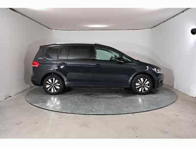 VW Touran (2025) - Photo 6