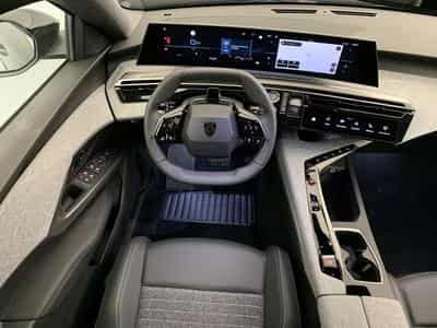 Peugeot 5008 HYBRID 145 CH E-DCS6 ALLURE (2026) - Foto 13