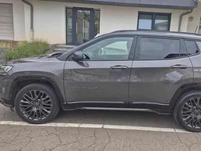 Jeep Compass 1.6 MJD 131 80th Anniv (2021) - Photo 4