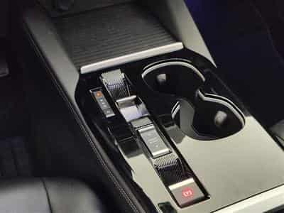 Citroën C5 X 1.2 PureTech 130cv EAT8 Plus NAVI / FULL LED / CUIR / JA 19" (2024) - Photo 12