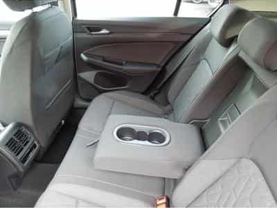 VW Golf (2026) - Photo 11