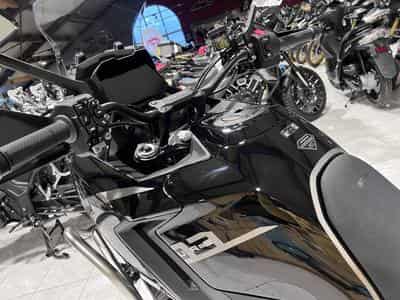 Zontes 703 F BLACK + Pack valises offert (2026) - Photo 6