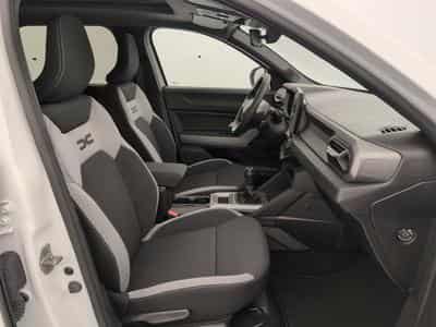 Dacia BIGSTER Mild Hybrid 140 Journey (2026) - Foto 9