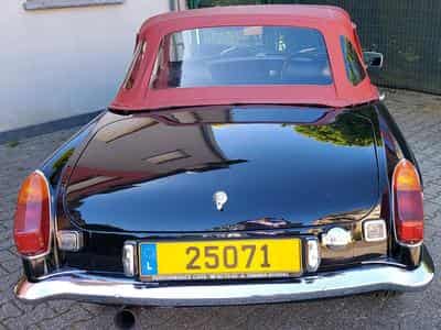 MG B MGB V8 3,5 litres (1977) - Photo 1