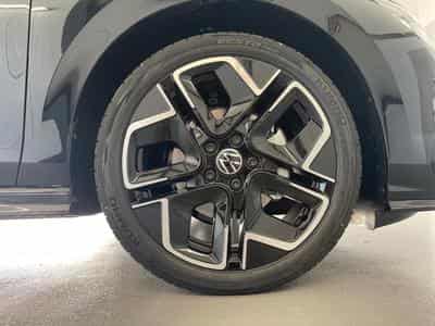 VW Golf Variant R-Line (2026) - Photo 6
