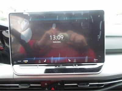 VW Golf (2026) - Photo 7