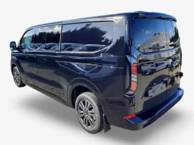 Ford Transit 2.0 ECOBLUE 170 L2H1 Limited Double Cabine (2025) - Photo 6