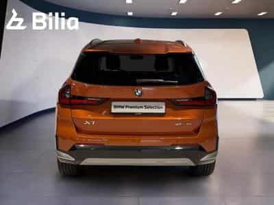 BMW X1 x1 sDrive 18i xLine (2022) - Foto 8