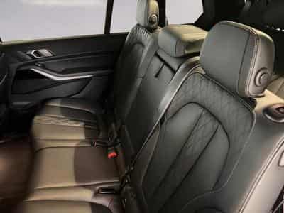 BMW X7 X7 xDrive40d M Sport (2025) - Photo 13