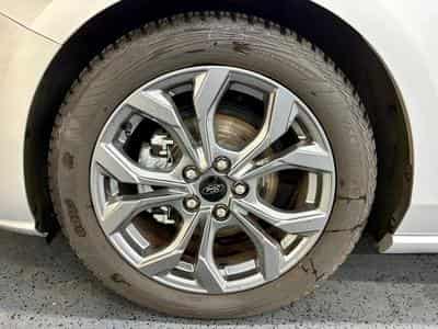 Ford Focus Focus EcoBoost 155cv Auto ST-LINE (2025) - Photo 3