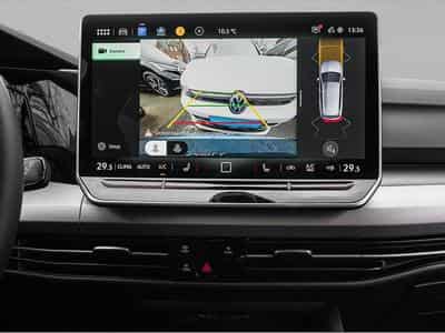 VW Golf (2025) - Photo 3