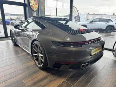 Porsche 911 911 Carrera 4S (2019) - Photo 2