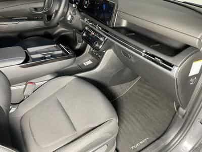 Hyundai Tucson 1.6 T-GDi HYBRID 215 INTUITIVE (2024) - Photo 10