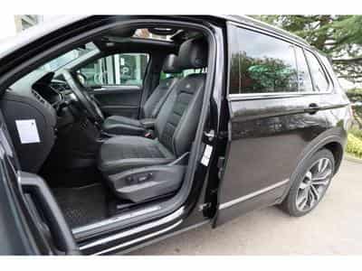 VW Tiguan 2.0/R-LINE/PANO/HUD/20/AHK/360°/4MOTION/LEDER (2018) - Foto 2