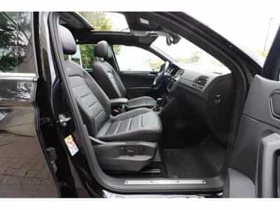 VW Tiguan 2.0/R-LINE/PANO/HUD/20/AHK/360°/4MOTION/LEDER (2018) - Foto 11