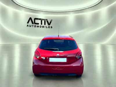 Peugeot 208 1.0 VTI LIKE 5P (2015) - Photo 6