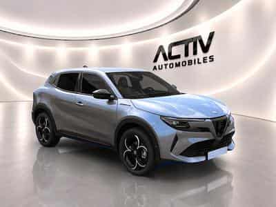 Alfa-Romeo JUNIOR 1.2 IBRIDA 145 SPECIALE E-DCT6 (2026) - Foto 3