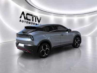 Alfa-Romeo JUNIOR 1.2 IBRIDA 145 SPECIALE E-DCT6 (2026) - Foto 7