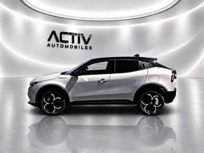 Alfa-Romeo JUNIOR 1.2 IBRIDA 145 SPECIALE E-DCT6 (2026) - Foto 4