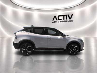 Alfa-Romeo JUNIOR 1.2 IBRIDA 145 SPECIALE E-DCT6 (2026) - Foto 8
